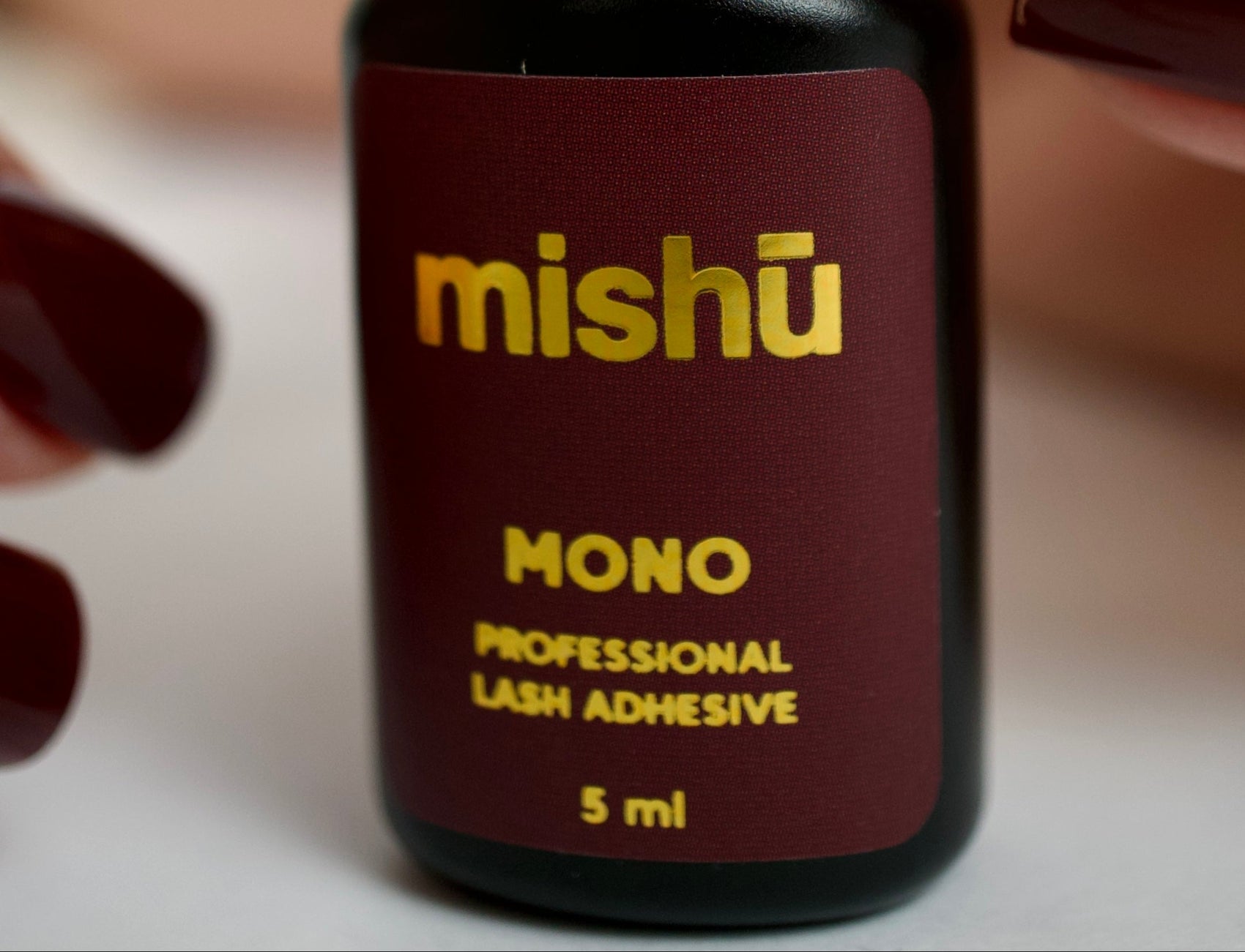 MONO™ 1 sec Professional Lash Adhesive